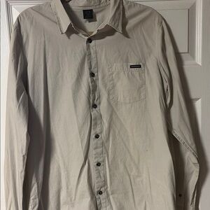 Oakley men’s Beige Button-Up Shirt, size large.